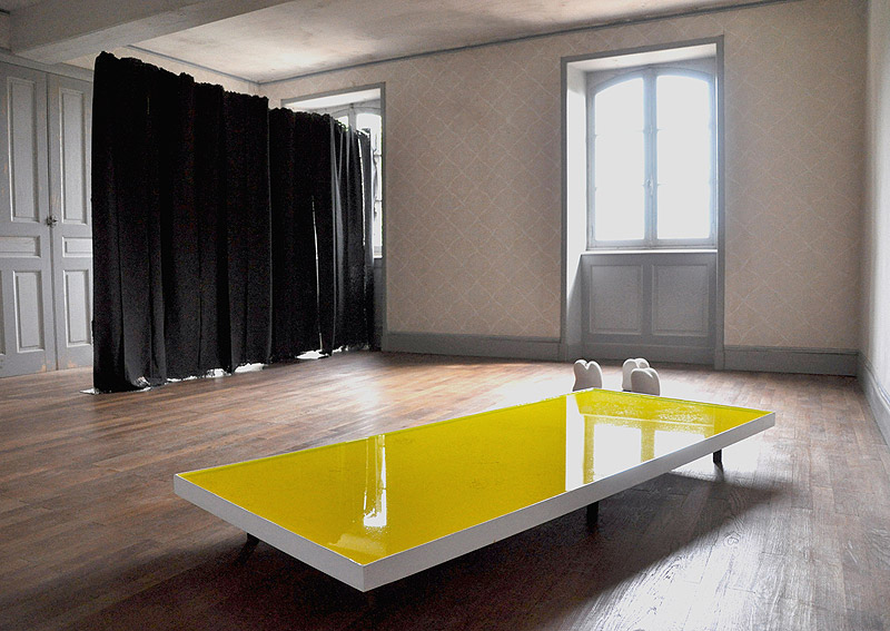 une proximité pleine de plusieurs mondes _© pierre-yves freund